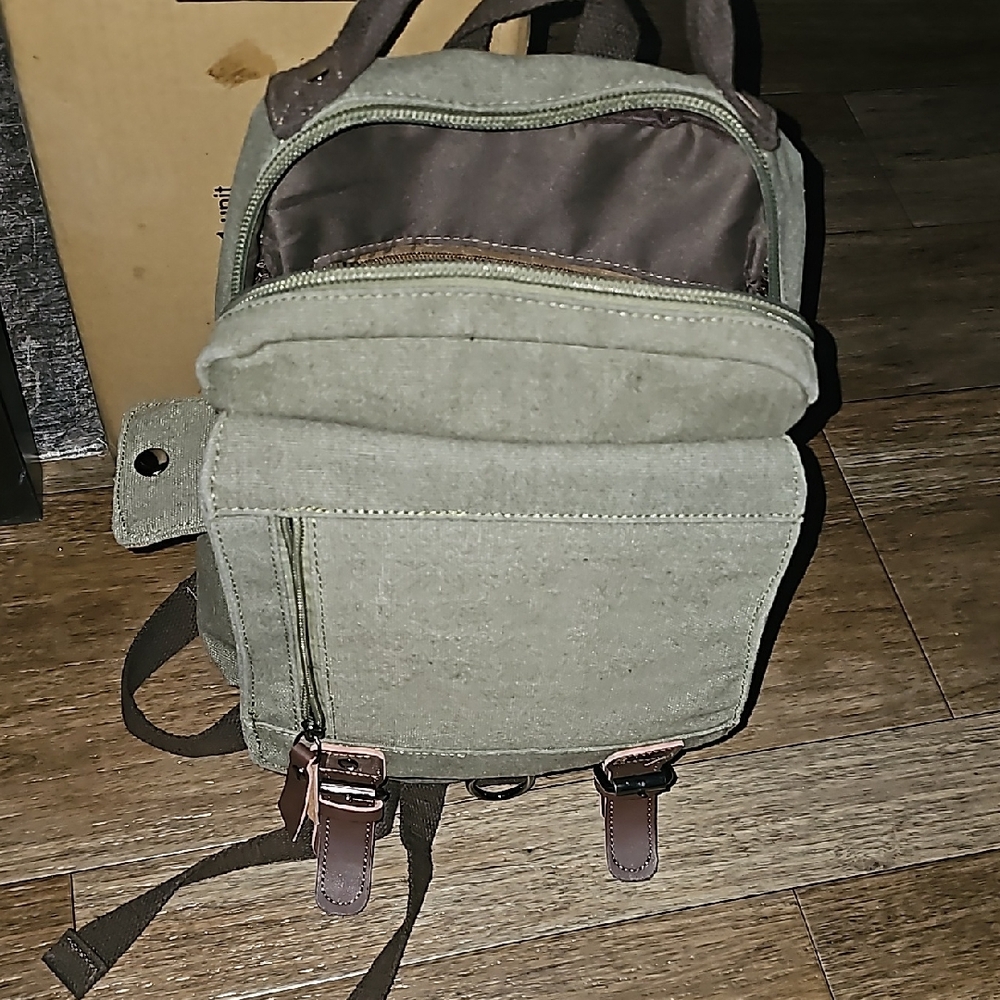 Compact Green and Brown Backpack with Adjustable Straps
